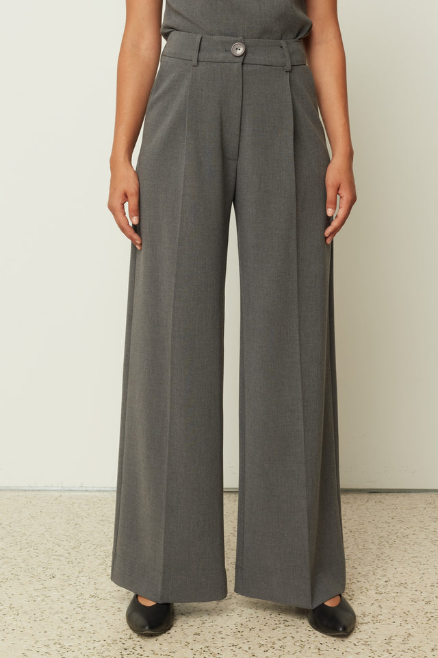GREY SIGNATURE PANTS