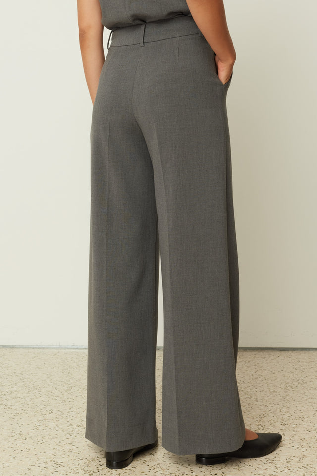 GREY SIGNATURE PANTS