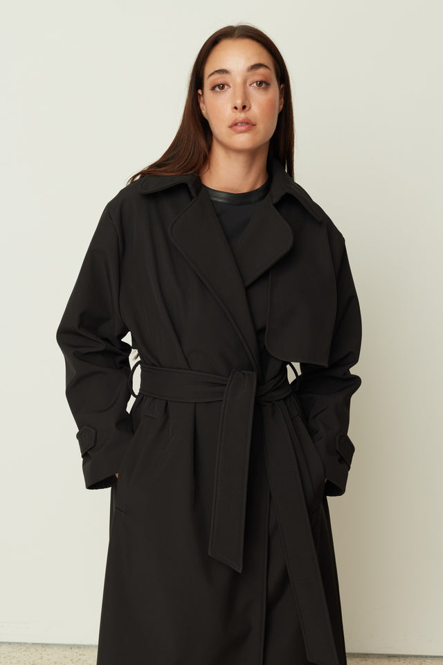 BLACK TRENCH COAT