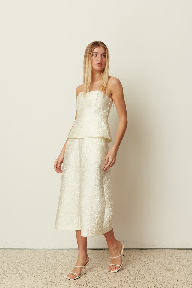WHITE TEXTURED ZIP CULOTTES