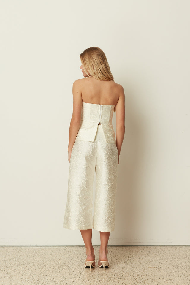 WHITE TEXTURED ZIP CULOTTES