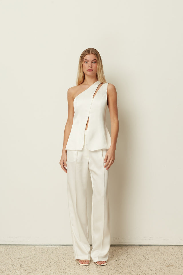 WHITE ASYMMETRICAL CUT-OUT TAILORED VEST