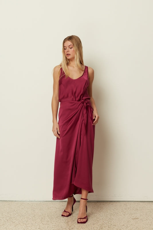 CHERRY COTTON SATIN TOP