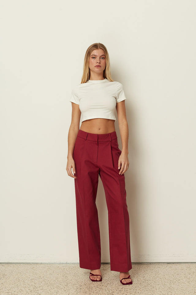 WHITE FITTED T-SHIRT