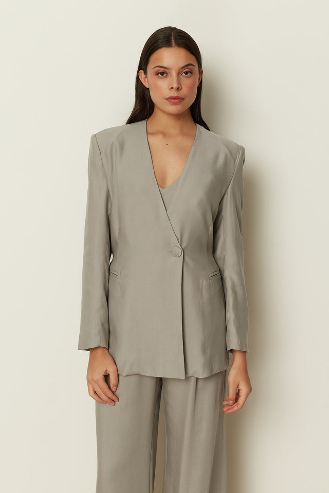 GREY STATEMENT BLAZER