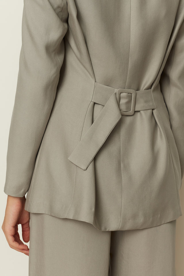 GREY STATEMENT BLAZER