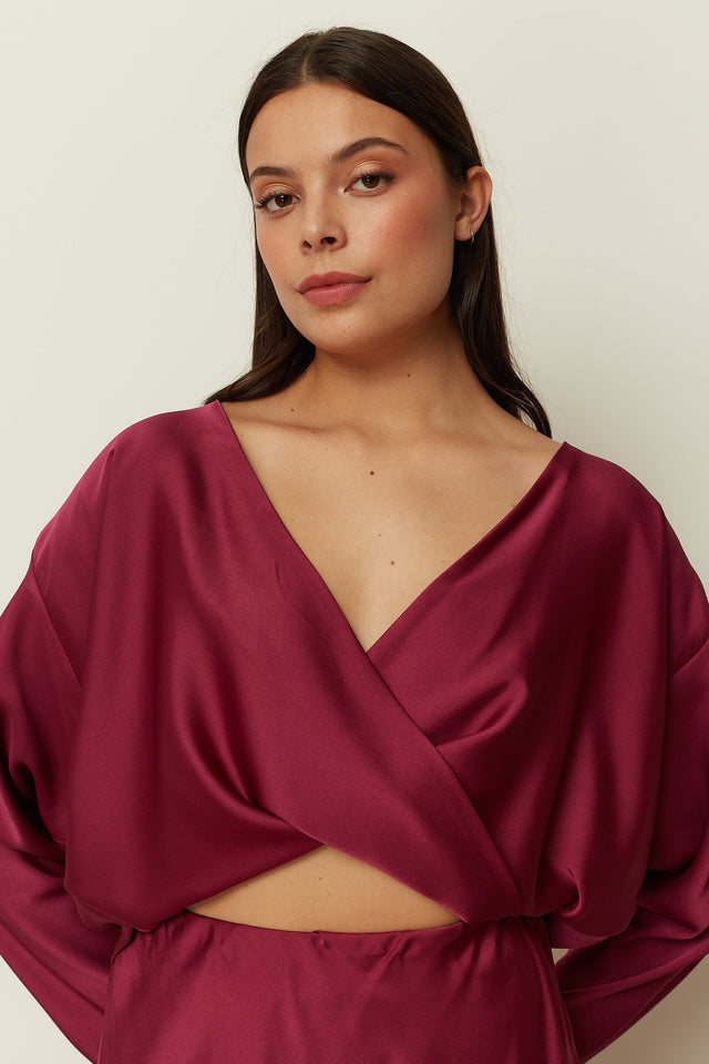 CHERRY TWISTED BLOUSE