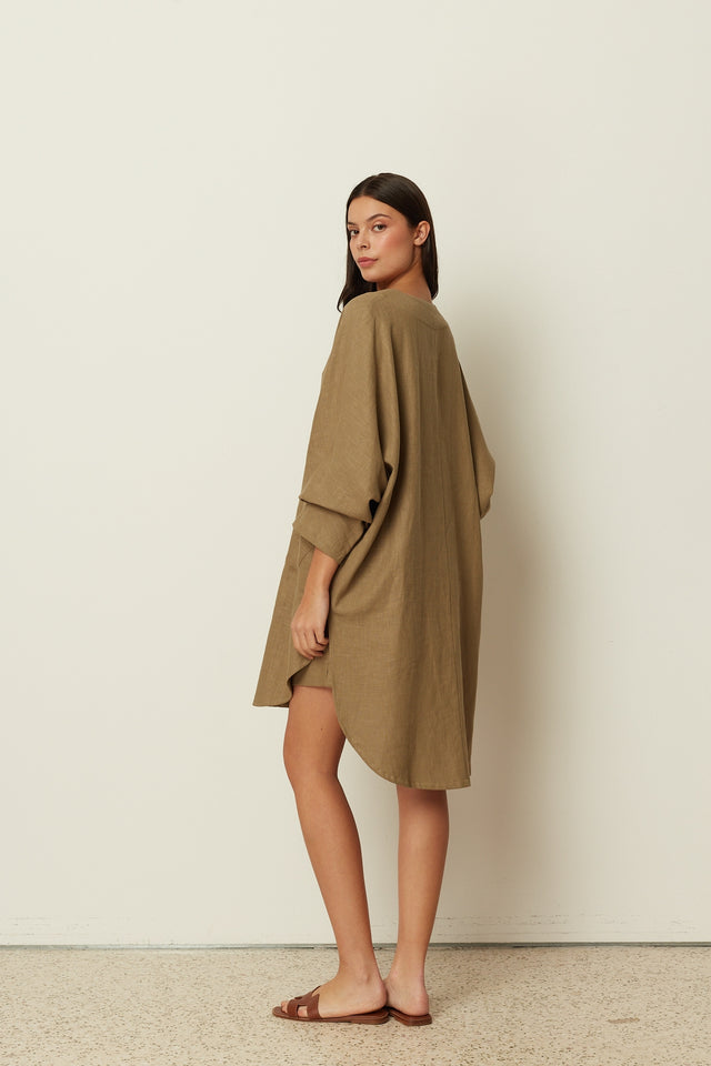 OLIVE ELASTIC WAIST SHORTS