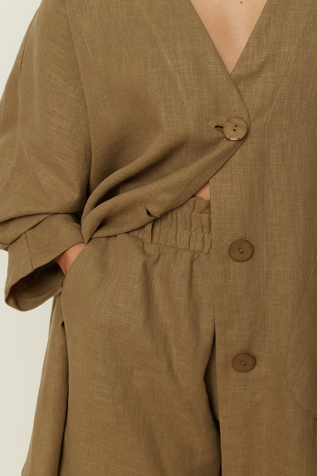 OLIVE ELASTIC WAIST SHORTS