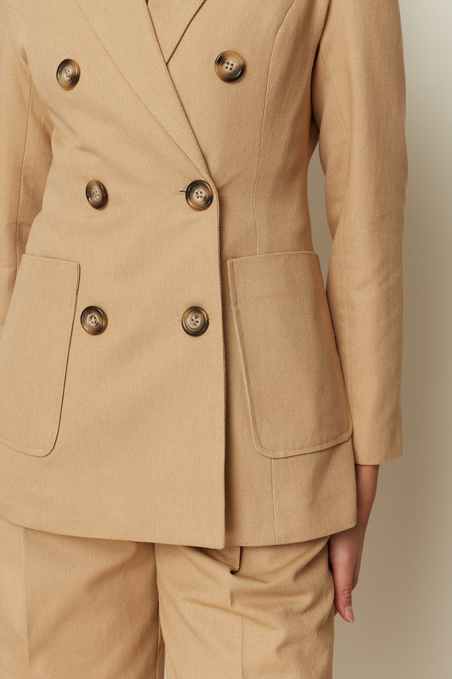 BEIGE BLAZER SUIT