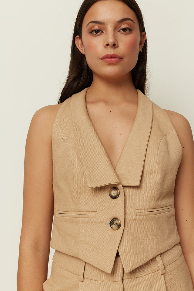 BEIGE SUIT VEST