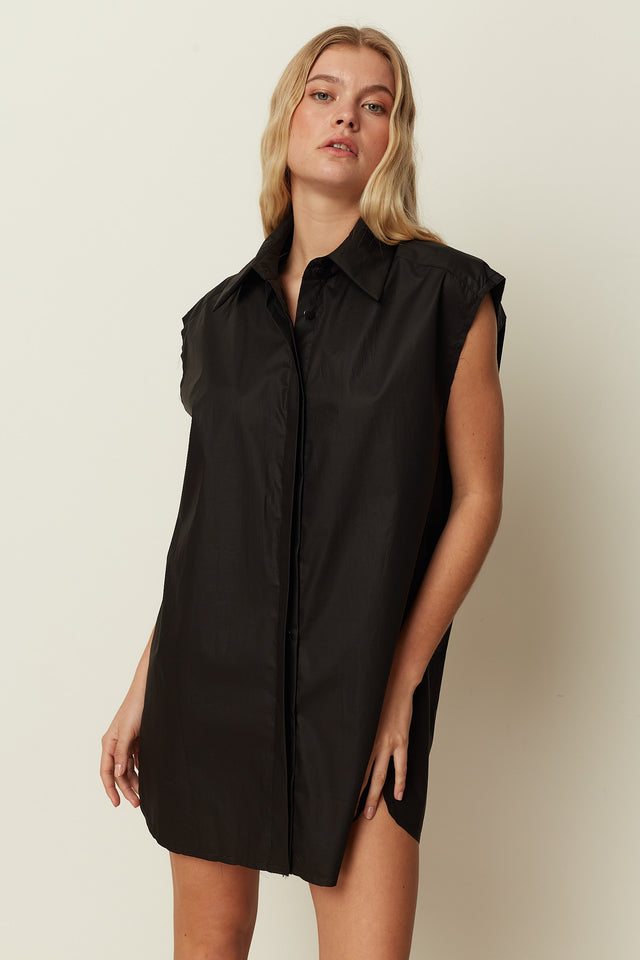 BLACK SLEEVELESS SHIRT DRESS
