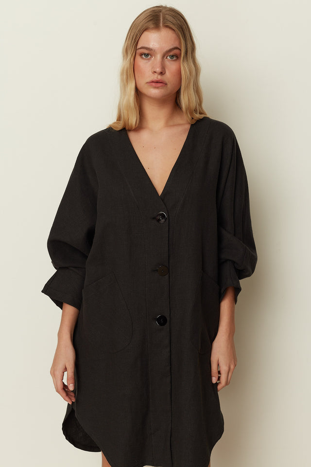BLACK OVERSIZED KIMONO SHIRT