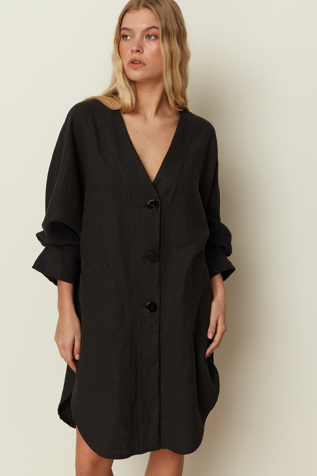 BLACK OVERSIZED KIMONO SHIRT