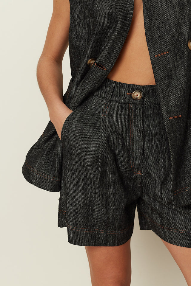BLUE DENIM SHORTS
